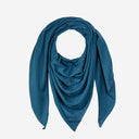 Yui - Triangle Scarf
